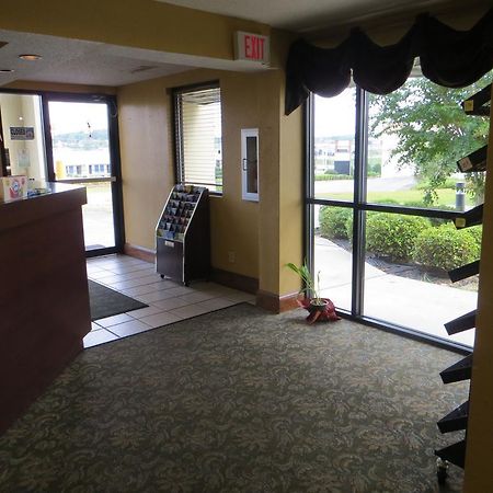 Budgetel Inn & Suites Macon Eksteriør billede