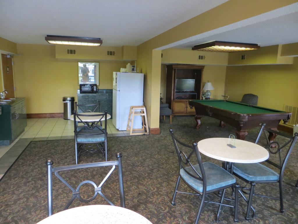 Budgetel Inn & Suites Macon Eksteriør billede